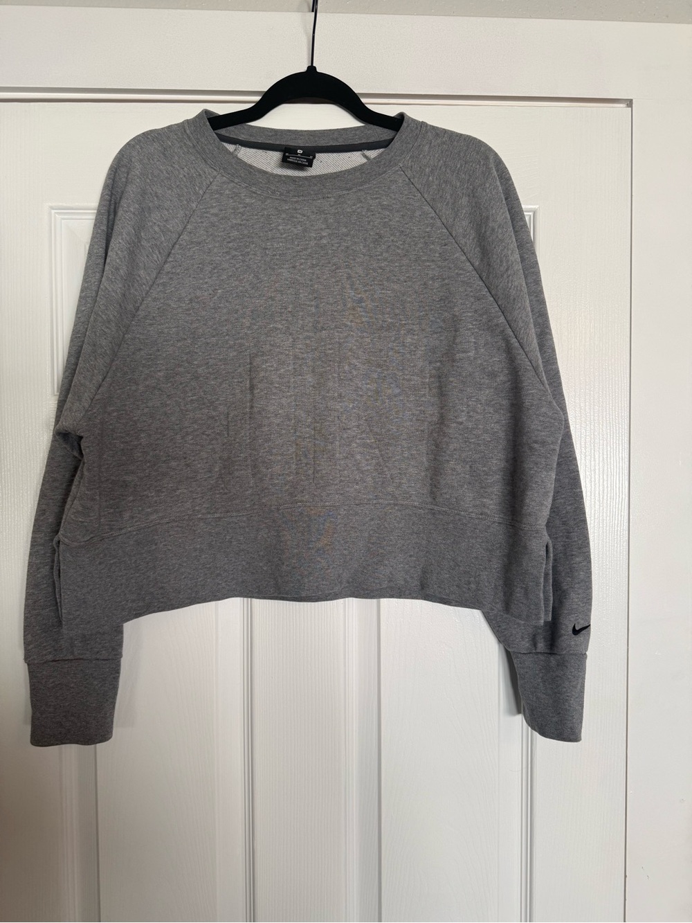 Nike Gray Crewneck Pullover Sweatshirt